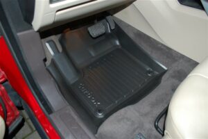 Carbox FLOOR Fußraumschale vorne links für Land Rover Range Rover Evoque 08/11-